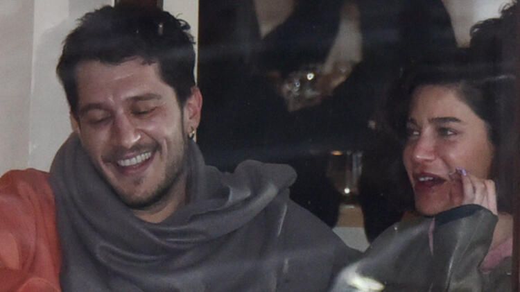 Uraz Kaygılaroğlu ile Berrak Tüzünataç'tan yeni kare - Sayfa:3