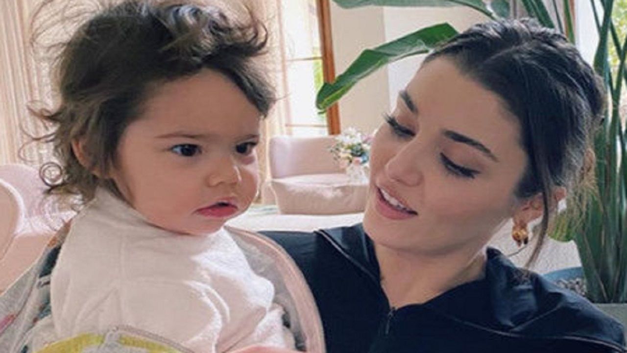 Hande Erçel'den 'çocuk' açıklaması - Sayfa:4