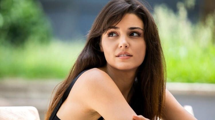 Hande Erçel'den 'çocuk' açıklaması - Sayfa:1