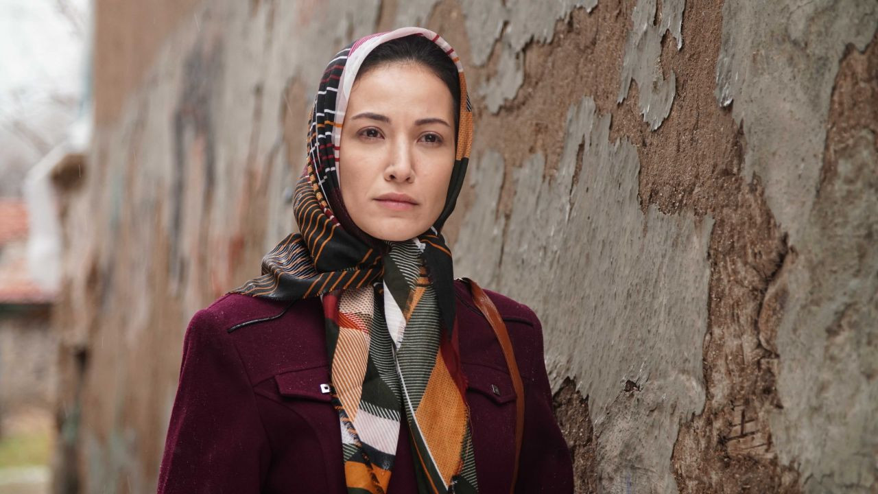 Cemre Melis Çınar, Gönül Dağı'nda! - Sayfa:2