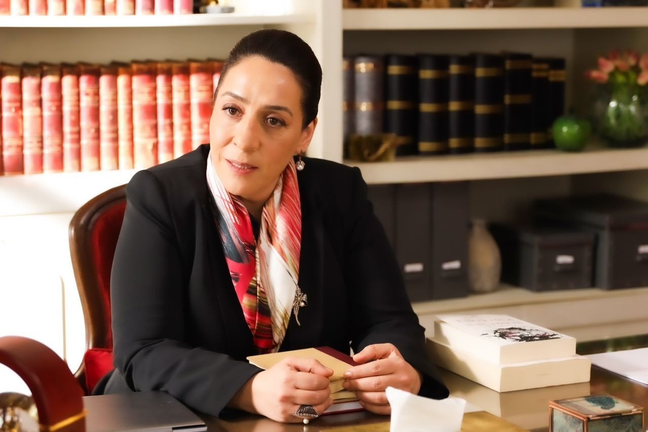 Kırmızı Oda'da iki bomba ayrılık! - Sayfa:1