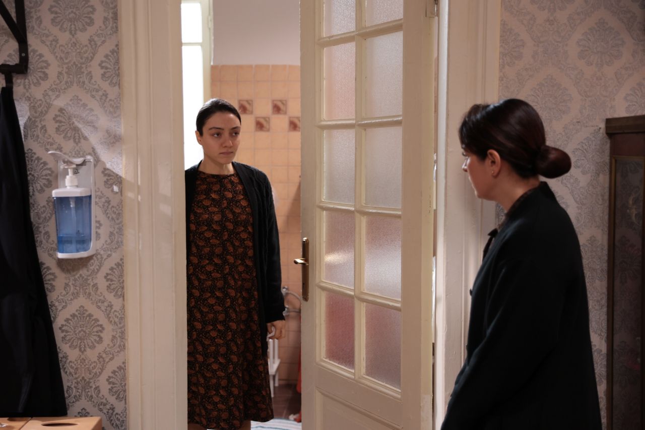 Gülben'in radikal kararı Masumlar Apartmanı'nı sarsıyor! Yeni bölümde neler olacak? - Sayfa:1