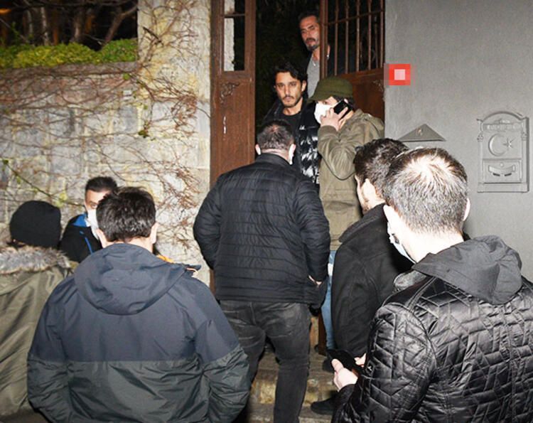 Özge Özpirinçci'nin partisini polis bastı - Sayfa:4