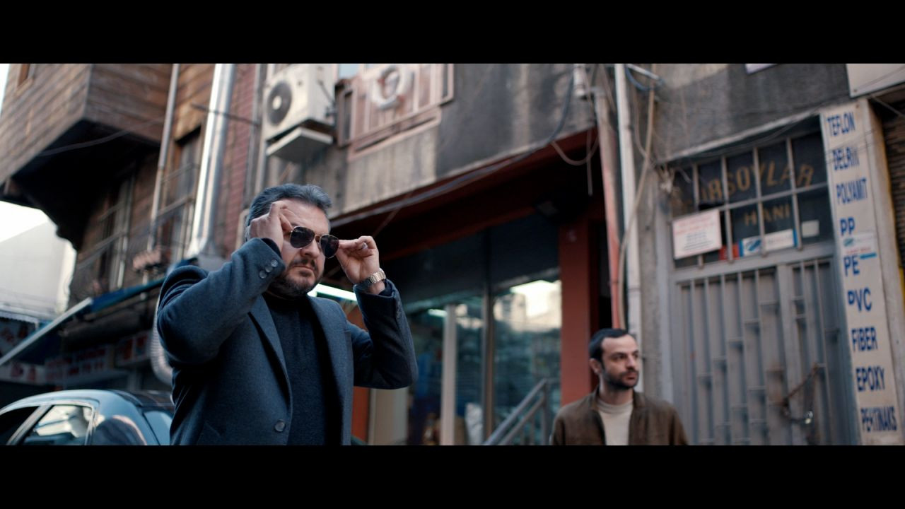 Ayak İşleri dizisinden ilk tanıtım yayınlandı! - Sayfa:2