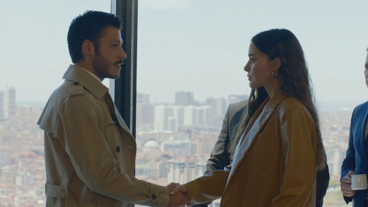 Cam Tavanlar dizisinin yayın tarihi belli oldu! Ne zaman başlıyor? - Sayfa:2