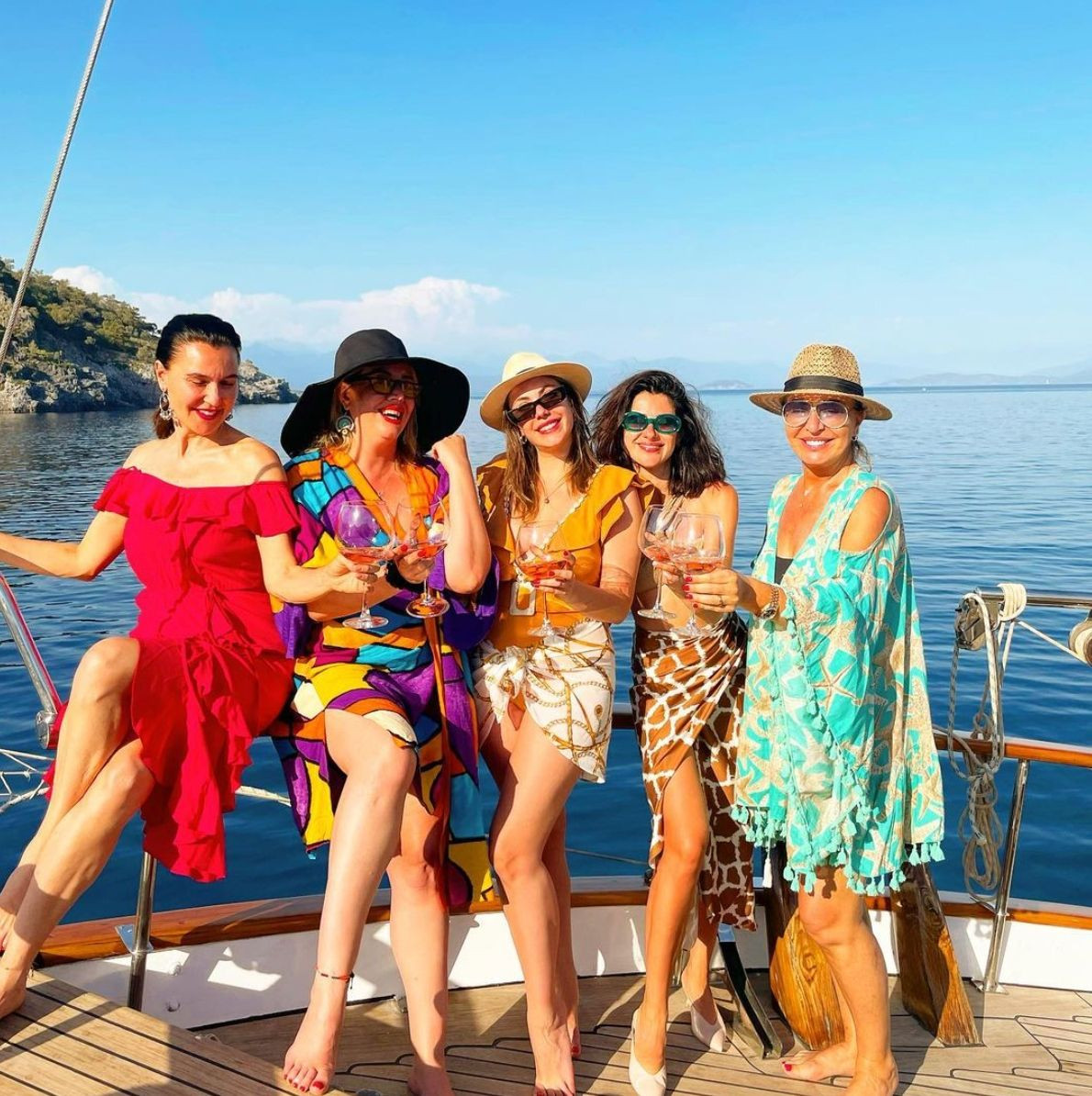 Yasak Elma yıldızlarının tatil keyfi - Sayfa:2