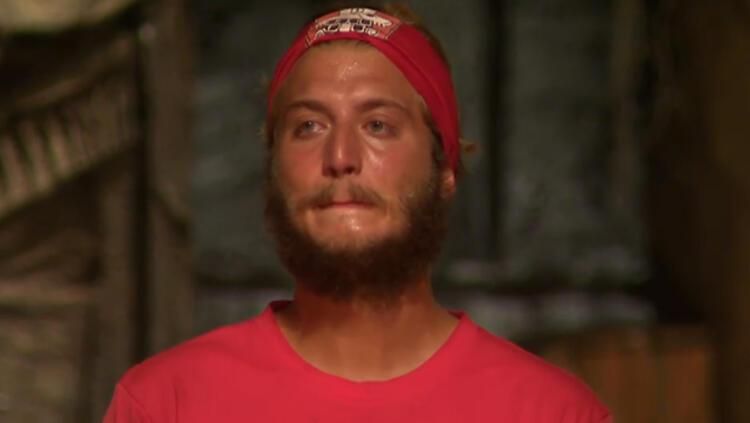 Survivor 2021'de şoke eden ayrılık! Hangi şampiyonluk adayı Survivor'a veda etti? - Sayfa:3