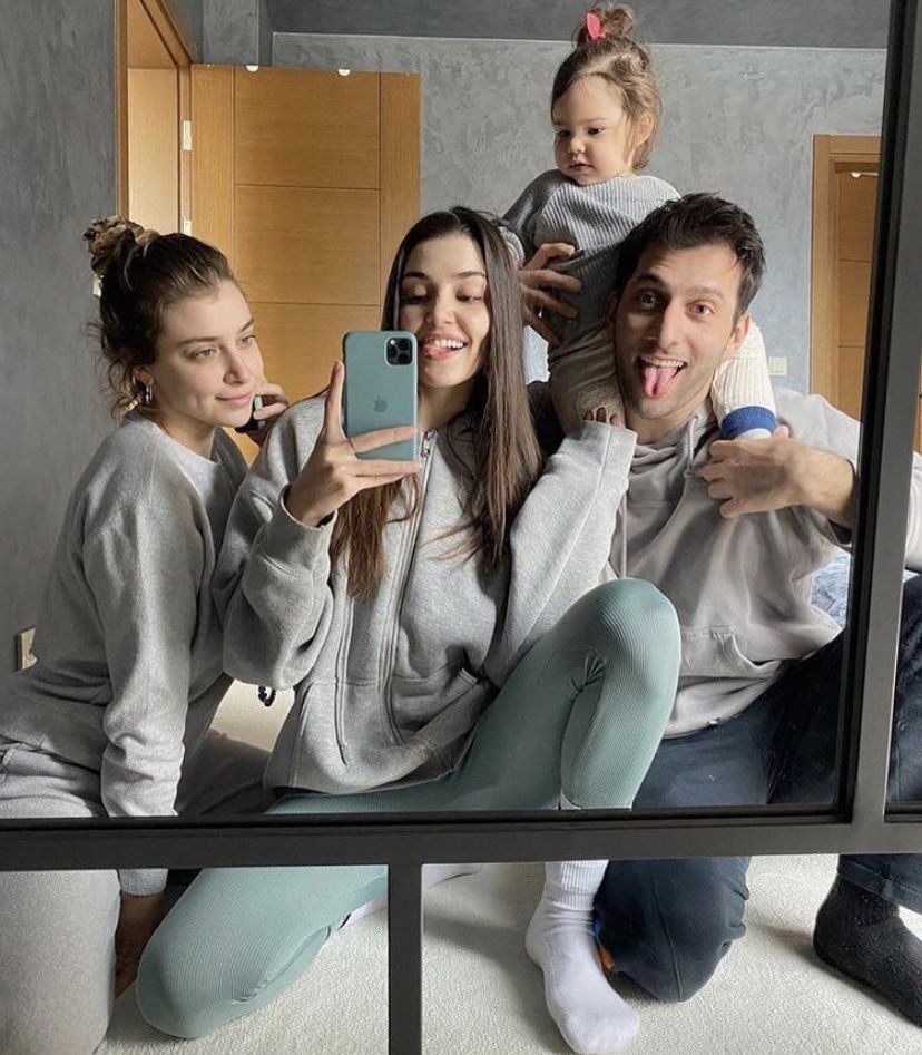Kardeşi Hande Erçel'e rakip oldu... Gamze Erçel’in Instagram’dan kazandığı para dudak uçuklattı! - Sayfa:4