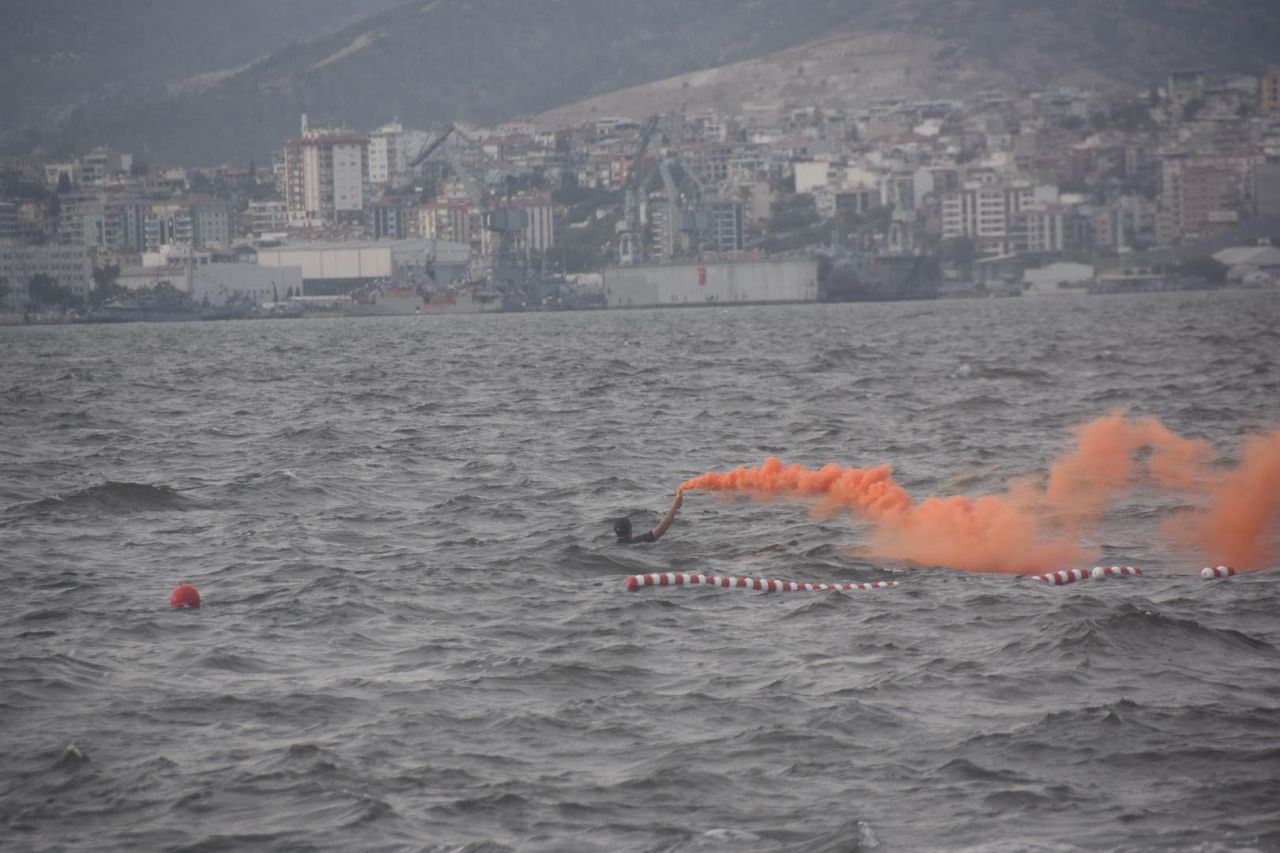 İzmir'in kurtuluşu... Türk pilotlar nefes kesti - Sayfa:3