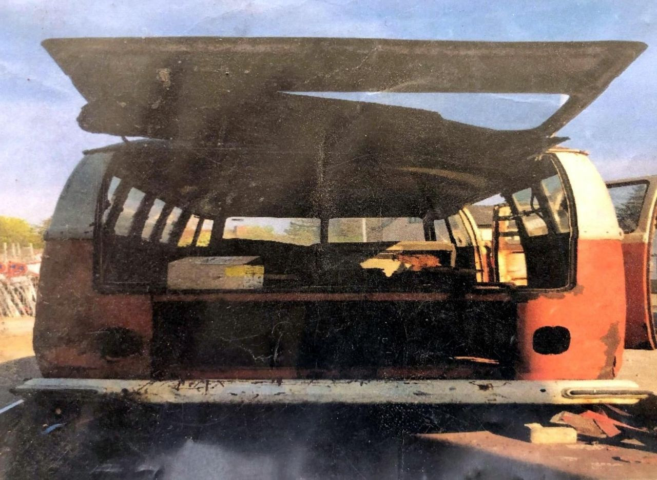 Almanya'dan geldi, 350 bin liraya bu hale getirildi. 1964 model T1 minibüs, 350 bin lira harcanarak orijinal haline getirildi - Sayfa:2