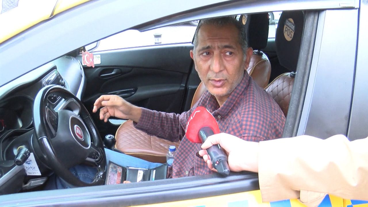 Sivil polisler yolcu gibi taksilere bindi; kurallara uymayanlara ceza kesildi - Sayfa:4