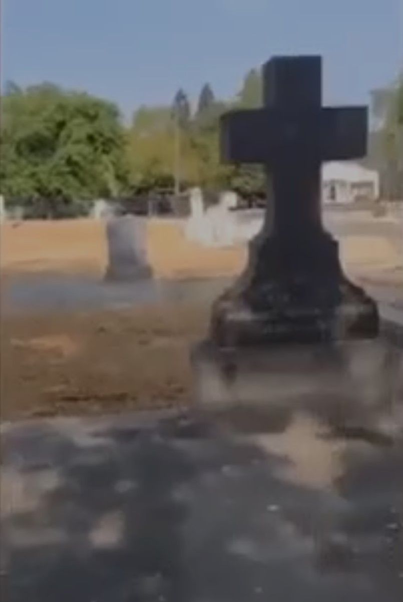 Videoyu elleri titreyerek çekti! Mezardan dışarı sarkan saçın gizemi merak ediliyor - Sayfa:4