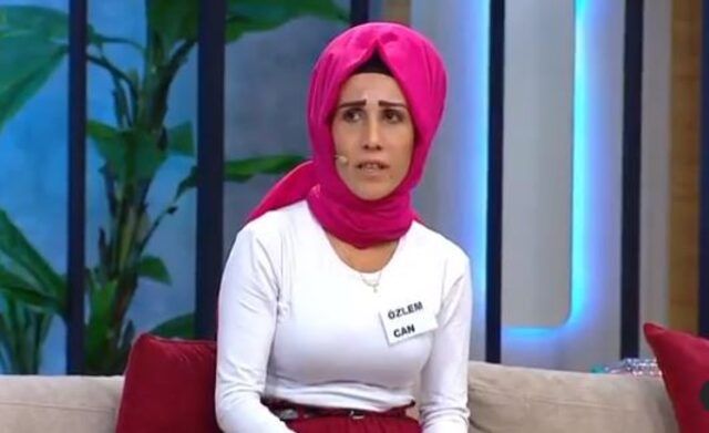 Duyan şaştı kaldı! 2 çocuğunun velayetini göğüs silikonu yaptırma karşılığında eski eşine verdi - Sayfa:1