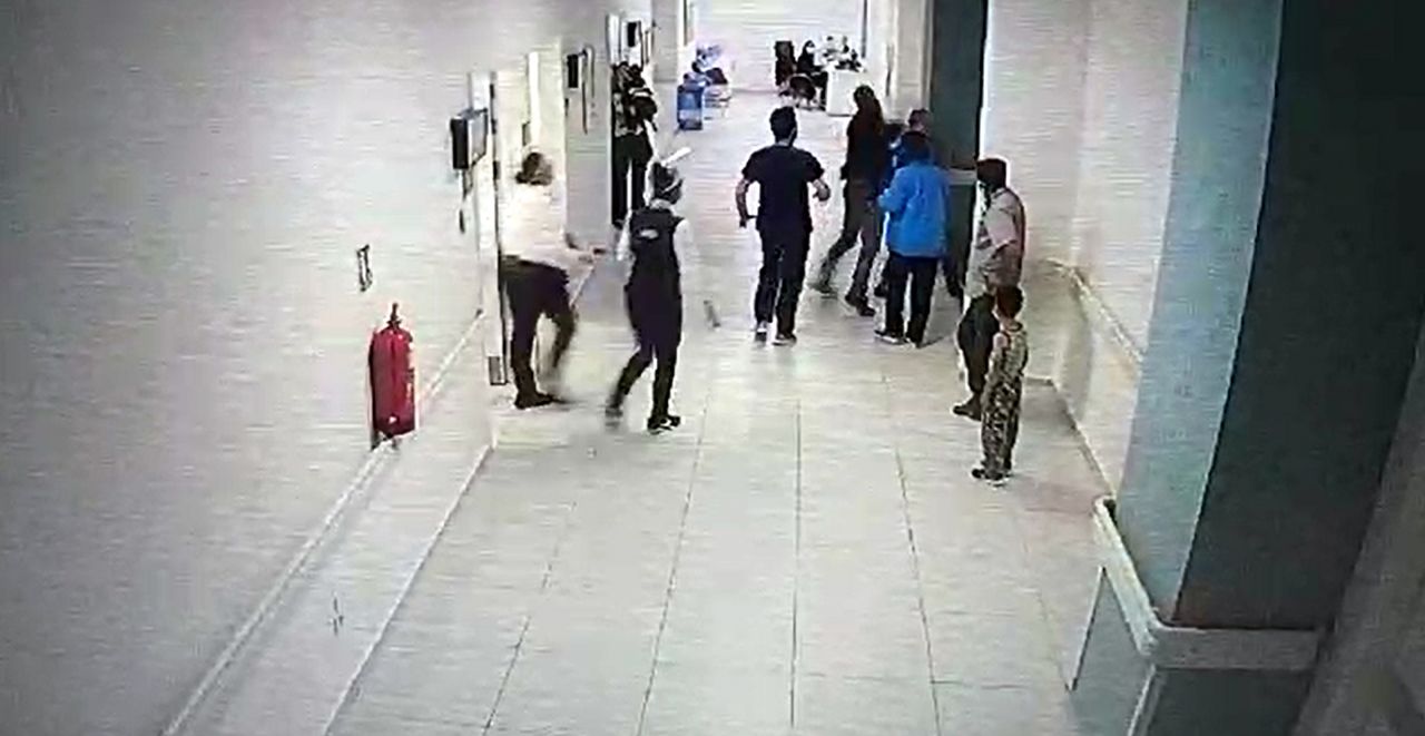 Skandal olay! Isparta’da hasta yakınının doktoru darbettiği anlar kamerada! - Sayfa:3