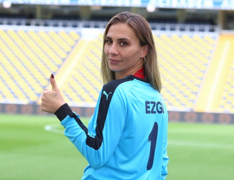 Fenerbahçe'den 12 transfer - Sayfa:3