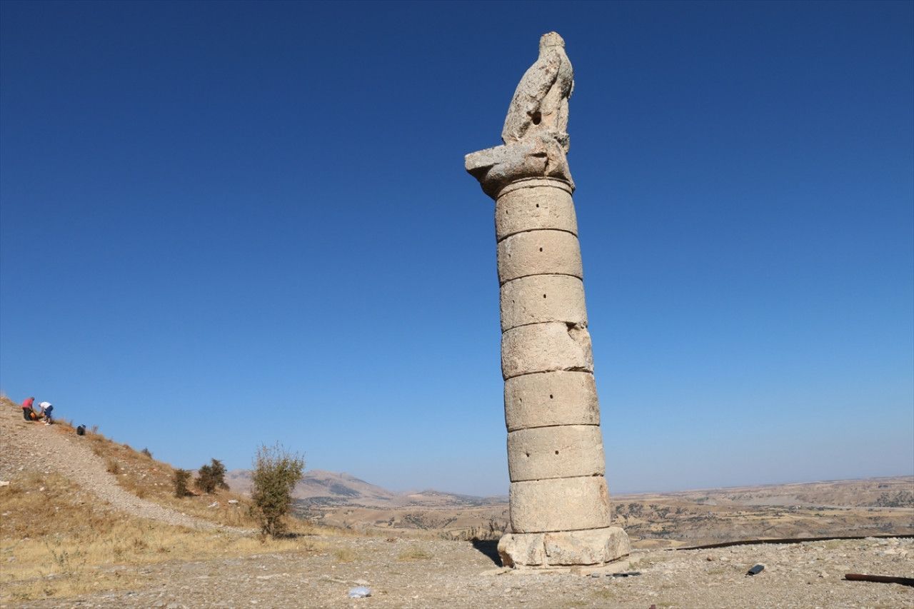 Adıyaman'da Karakuş Tümülüsü’nde kraliçelerin mezarları bulundu! Adıyaman Valisi Mahmut Çuhadar'dan açıklama geldi - Sayfa:2