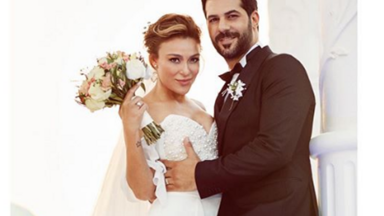 Ziynet Sali paylaştığı fotoğrafla mesaj mı verdi? Tatilde verdiği poz, "Ziynet Sali hamile mi?" sorusunu akıllara getirdi - Sayfa:3