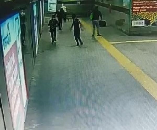 Şişli metrosunda kasklı saldırgan kurşun yağdırdı! O anlar kamera - Sayfa:1