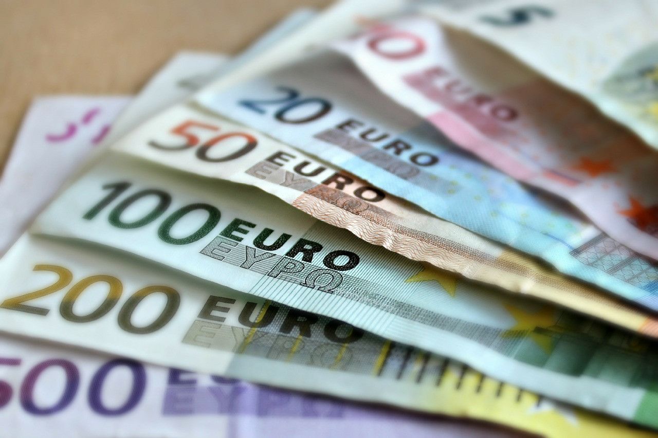 Döviz alım satımında TC Kimlik Numarası zorunlu oldu! Döviz bürolarına yeni düzenleme geldi, dolar-euro alıp satanlar artık kayıt altında - Sayfa:4