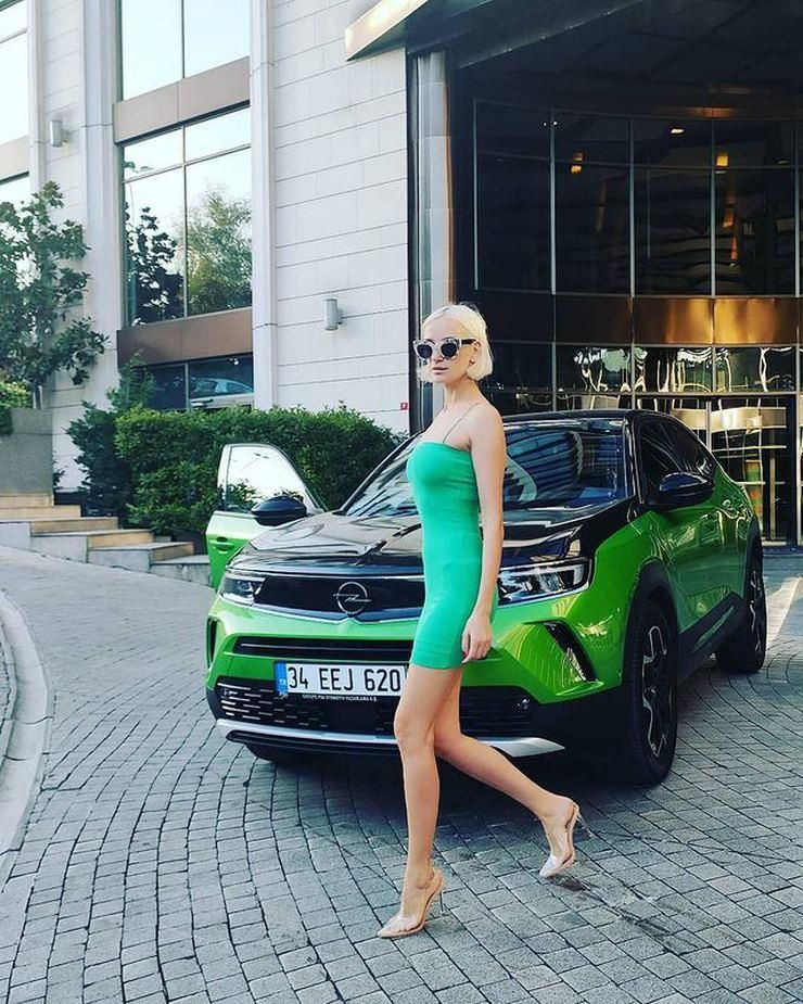 Didem Soydan üstsüz fotoğrafıyla sosyal medyada yine gündem oldu - Sayfa:3