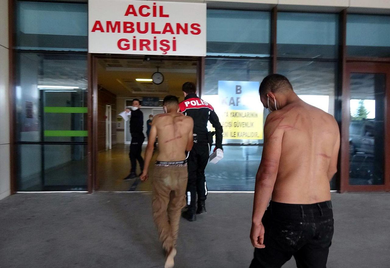 Yunanistan sınırında vahşet... Sopa ve coplarla dövdüler, paralarını aldılar, yarı çıplak halde Türkiye'ye itildiler.... - Sayfa:4
