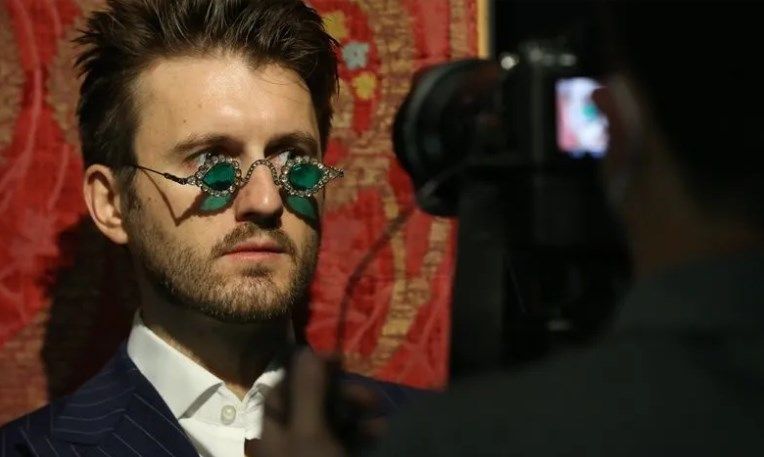 Hürrem Sultan 2 milyon, gözlük 32 milyon lira! Satışa çıktı, fiyatlar şaşırttı - Sayfa:4