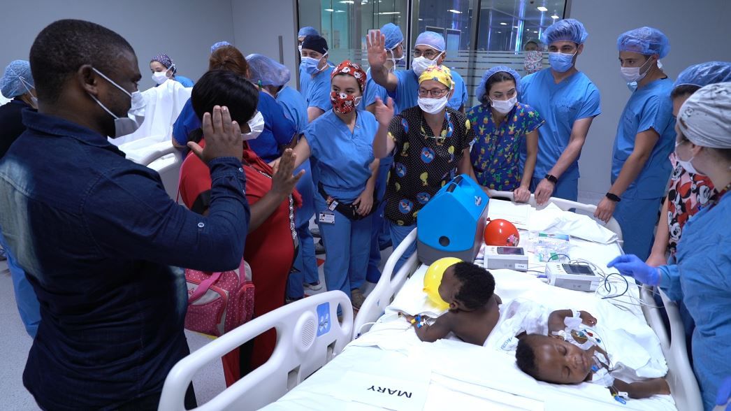 Kamerunlu yapışık ikizler ameliyatla Türkiye'de ayrıldı - Sayfa:2