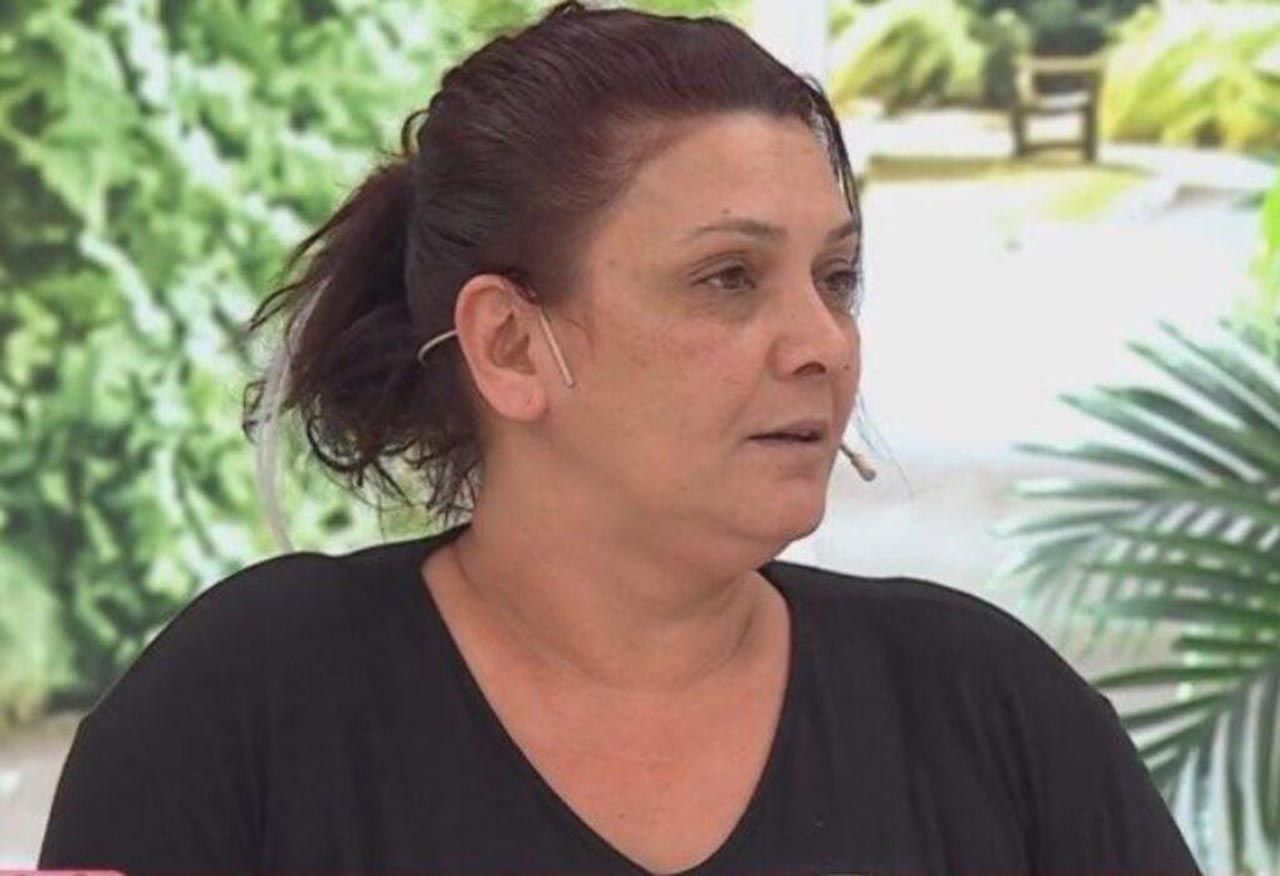 ATV'nin sevilen programlarından Esra Erol'da akıllara durgunluk veren bir olay yaşandı. Esra Erol’da olay olan TikTok itirafı: ''3 araba parasını yedim!'' - Sayfa:2