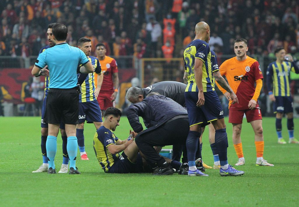 Derbide büyük kavga: İçine ettiniz, defolup gidin - Sayfa:4