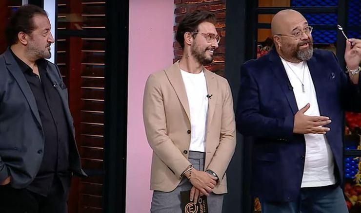 Masterchef Türkiye'de aşk bombası! Masterchef kadrosunda yer alan iki ismin aşk yaşadığı iddia edildi - Sayfa:1