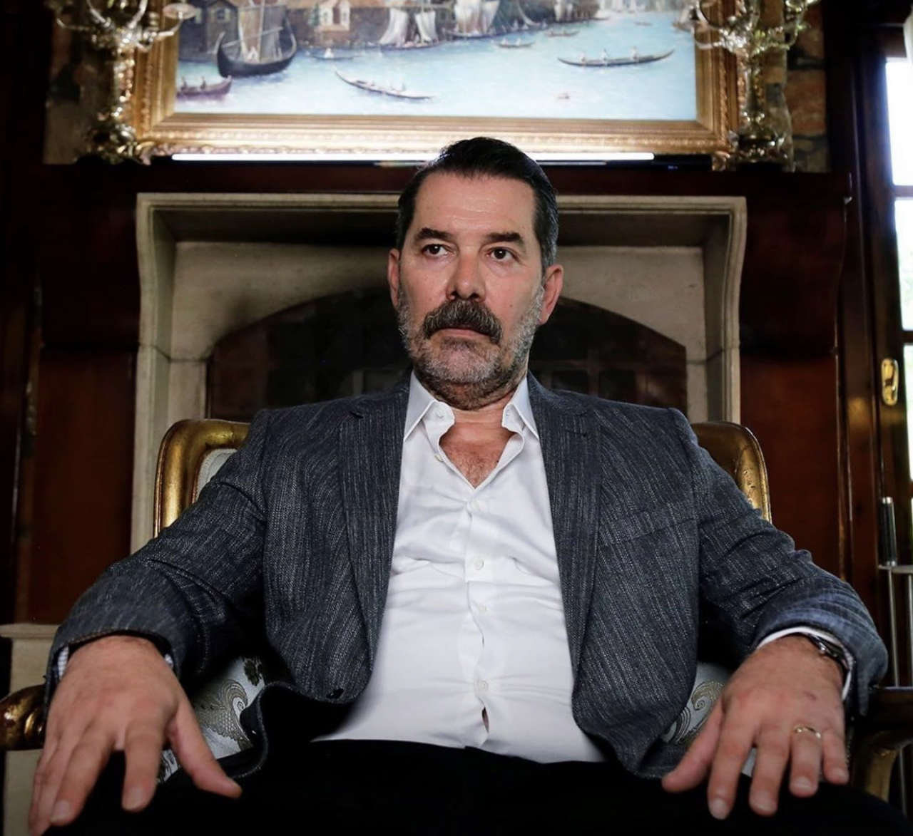 Evinde kaza geçiren Fikret Kuşkan’ın sağlık durumu nasıl? Fikret Kuşkan kimdir? - Sayfa:1