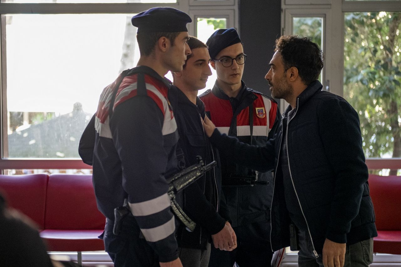 Yargı ile Teşkilat arasında nefes kesen yarış! Hangi dizi zirvede yer aldı? - Sayfa:3