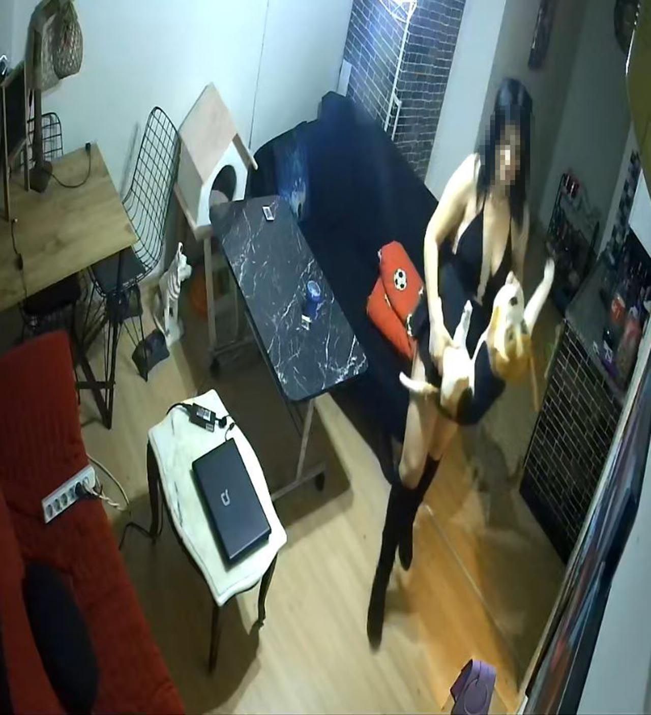 Antalya'da dekolteli, mini etekli hırsızlar kamerada: Çilingirle girdikleri evi böyle soydular! İşte şoke eden görüntüler - Sayfa:4