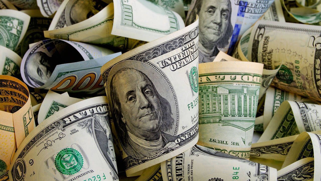 Dolar bu defa tarihi düşüş yaşadı! Ekonomistler 'dövize endeksli mevduat'ı anlattı - Sayfa:1