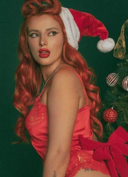 Bella Thorne jartiyerli Noel pozlarını paylaştı, Instagram'da yorum yağmuruna tutuldu! - Sayfa:12