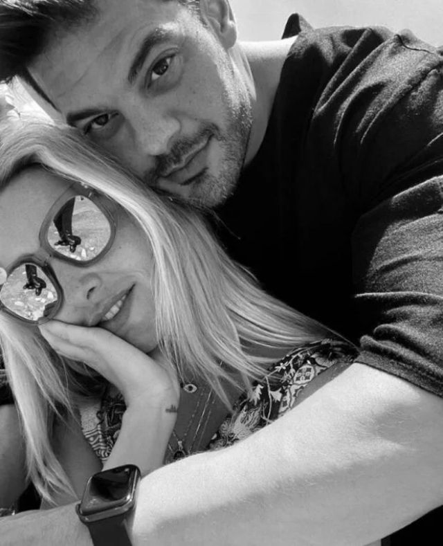 Hadise ve Mehmet Dinçerler çiftinin olaylı gecesi! Hastane çıkışı güvenlikleri ayağa kaldırdı - Sayfa:2