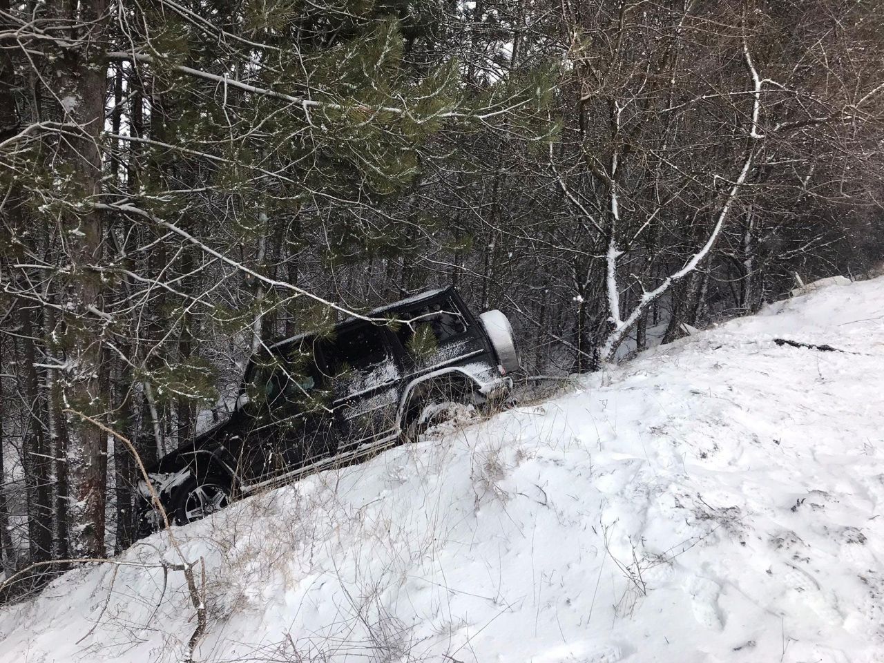 Acun Ilıcalı'nın kızları trafik kazası geçirdi. Tatilden dönen Acun Ilıcalı'nın kızları Yasemin ve Leyla Ilıcalı'nın içinde bulunduğu cip kontrolden çıktı - Sayfa:2