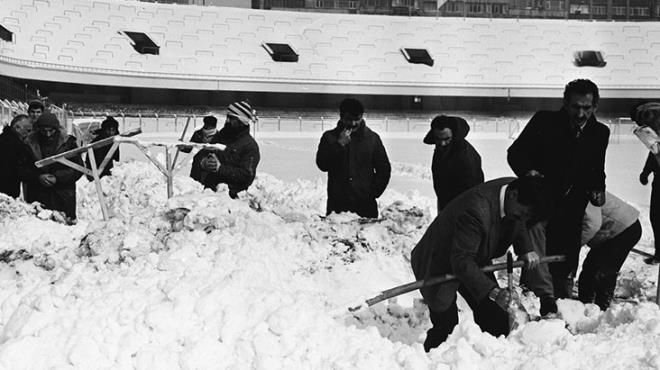 Efsanevi 1987 kar fırtınası merak ediliyordu İşte İstanbul'a bir gecede gelen efsanevi 1987 kar fırtınası - Sayfa:15