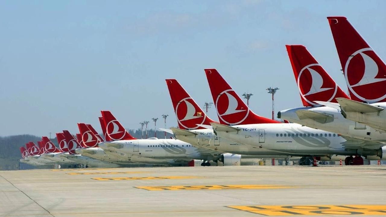 FLAŞ! THY eleman alıyor. Türk Hava Yolları 200 pilot, bin kabin memuru ve 100 eleman alacak. THY Yönetim Kurulu Başkanı Ahmet Bolat'tan flaş açıklama - Sayfa:1