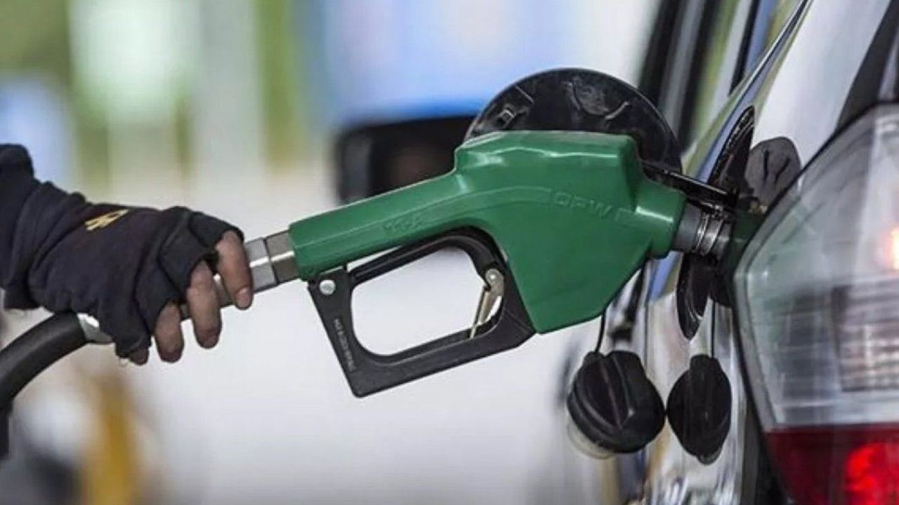 Tüm zamları unutun, benzine 2 liranın üzerinde zam geliyor: 10 Haziran (Bugün) benzin, motorin ve LPG fiyatları ne kadar? Brent petrol ne kadar? - Sayfa:1