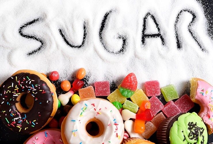 Şeker bağımlılığı düşündüğünüz kadar basit değil. Şekere bağımlı olmanın altında birden çok sebep yatıyor. İşte şeker bağımlılığının altında yatan sebepler... - Sayfa:2