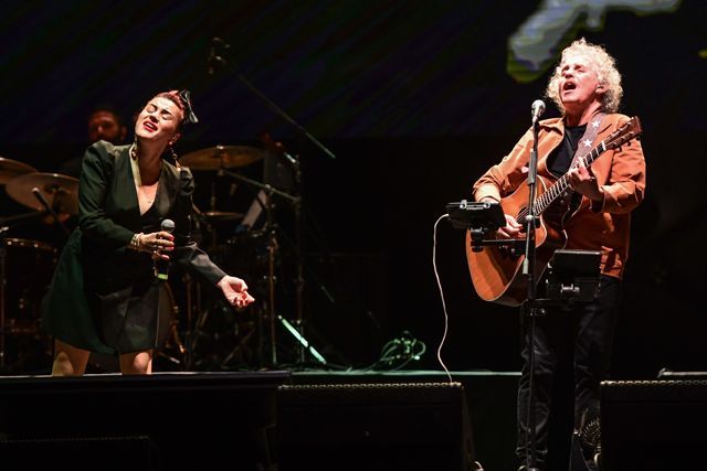 Yeni Türkü 40. yıl konserinden kareler - Sayfa:4