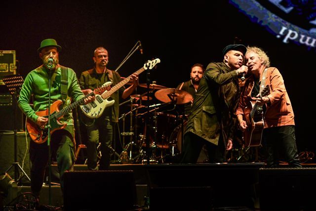 Yeni Türkü 40. yıl konserinden kareler - Sayfa:1