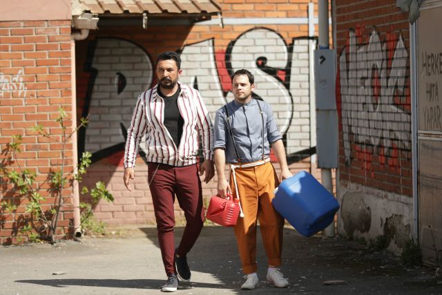 Geçmiş Olsun filminden kareler - Sayfa:3