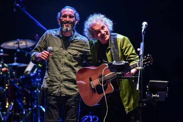 Yeni Türkü 40. yıl konserinden kareler - Sayfa:3